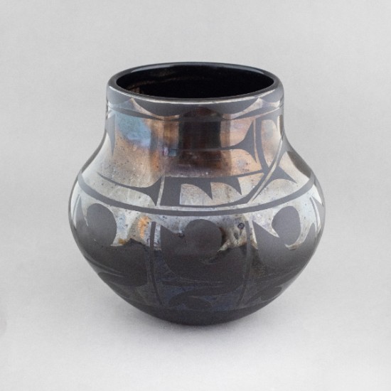 Ira Lujan - Black Glass Pottery