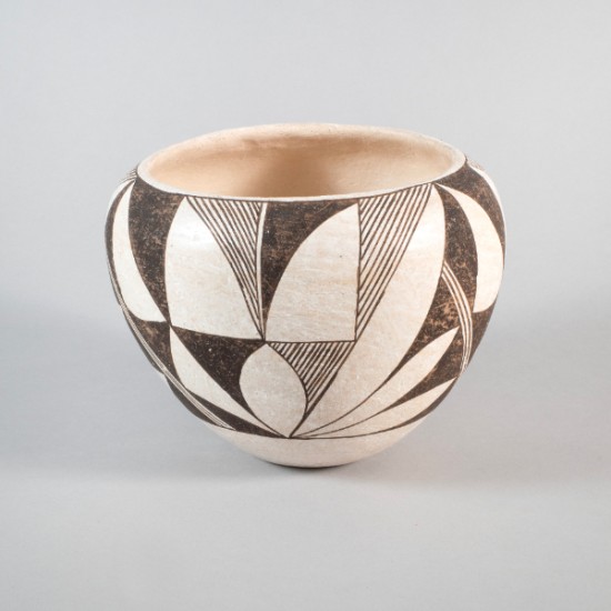 Unspecified Artists - Acoma Pot