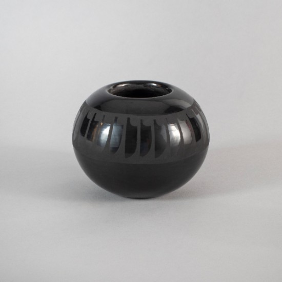 Pauline  Martinez - Blackware Pot