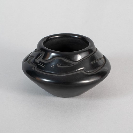 Toni Roller - Blackware Serpent Pot