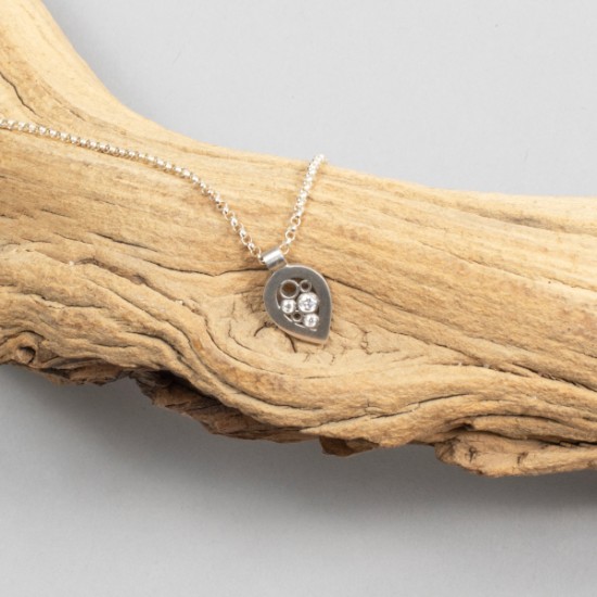 Belle Brooke - Luz Petite Reverse Teardrop Pendant