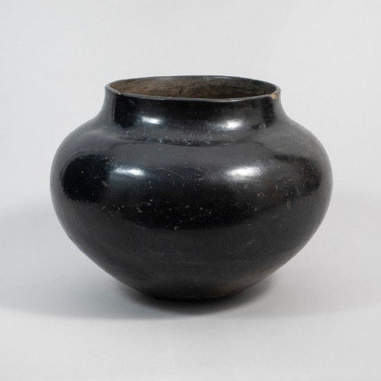 Unspecified Artists - Santa Clara Pot
