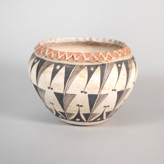 Mary Torivio - Acoma Pot